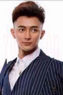 裸奔男