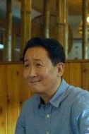 范堅強