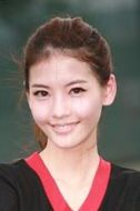 張佳佳