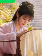 李薇