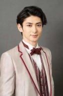鳴戶哲也