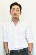 河正宇
