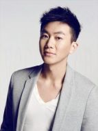 馬洋（王聰飾演）