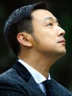 楊景修（曹炳琨飾演）