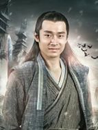 楊開泰（于青斌飾演）