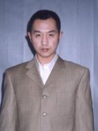 （高楓飾演）