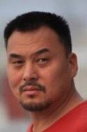 石堅