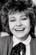 普魯內拉·斯凱爾斯