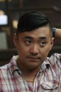 李偉