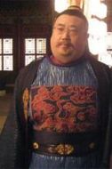 鄧?yán)蠣? /><p>鄧?yán)蠣?演員:那威</p></li><li><img src=