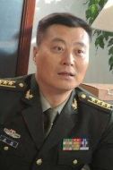 唐闞